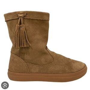 Crocs LodgePoint suede pull on boots size 6W